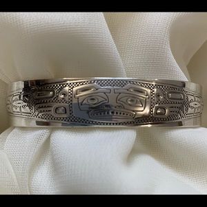 Native Haiti bear totem silver bracelet cuff 925